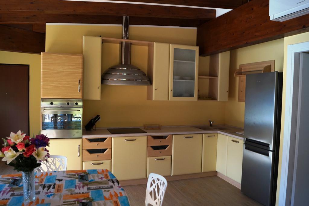 Residenza Andrea Olga Διαμέρισμα Laglio Δωμάτιο φωτογραφία